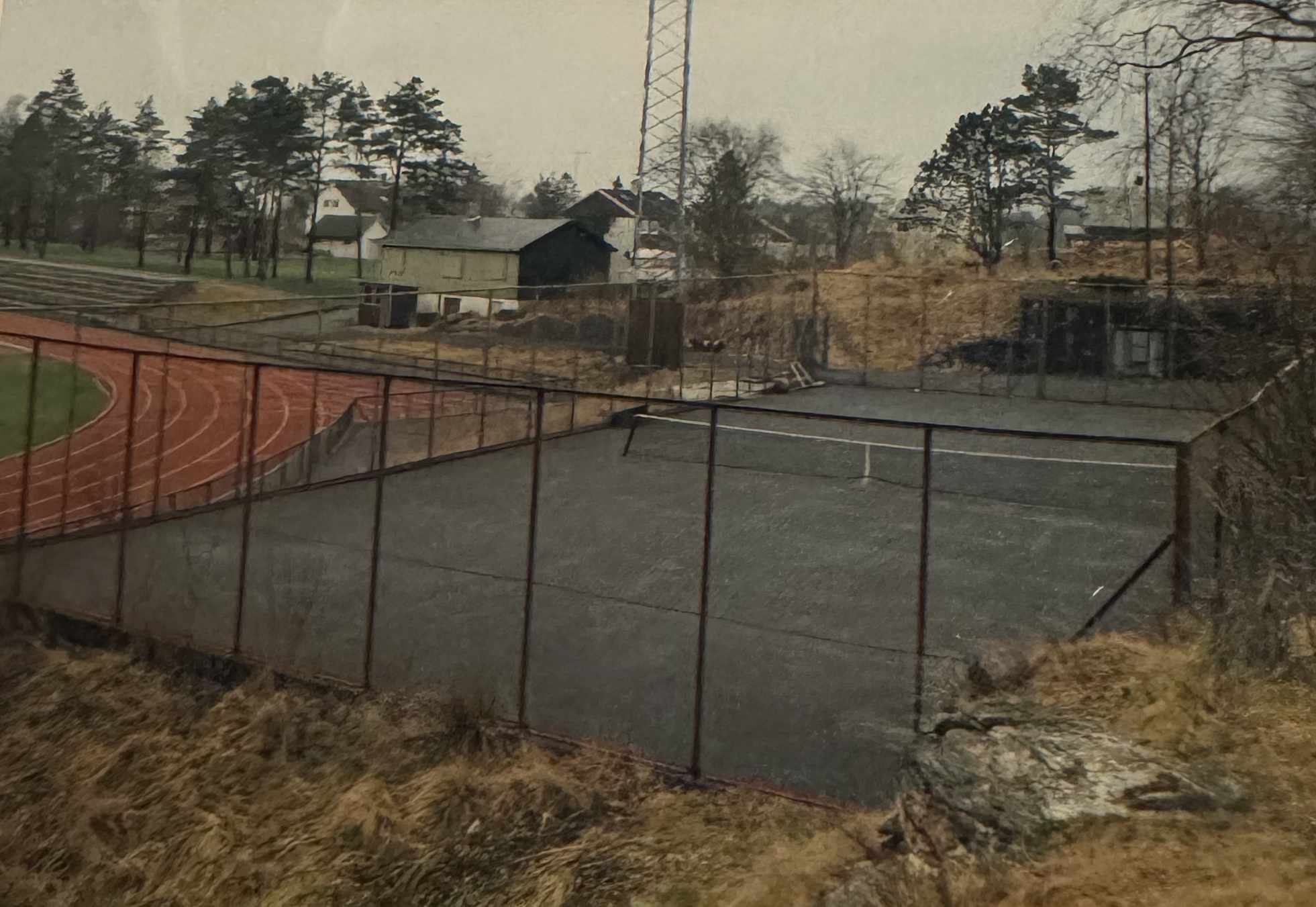 Tennisbana på 1990-talet